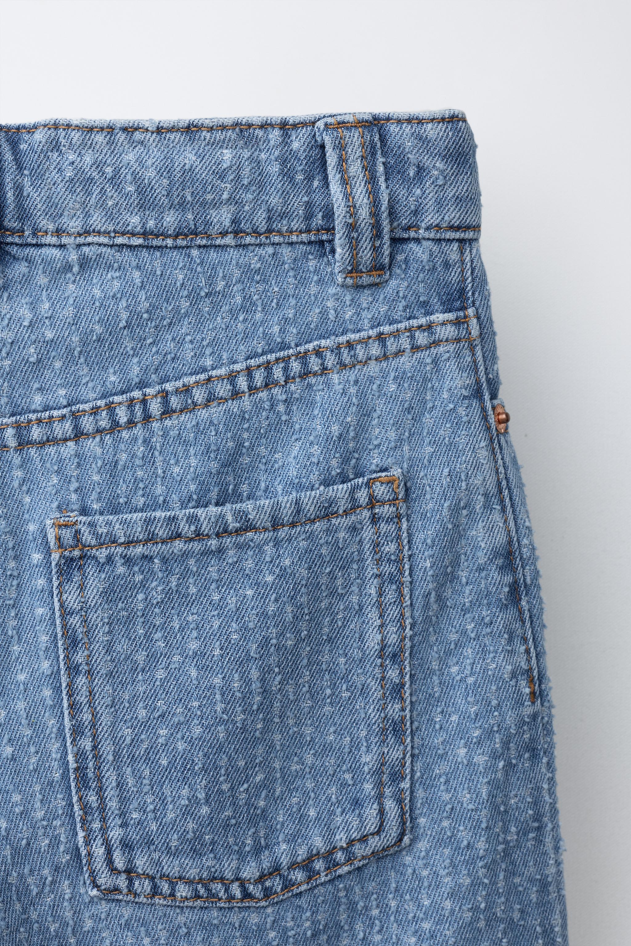 EMBROIDERED DENIM SHORTS